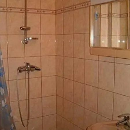 Apartment Mit Pool, Spielplatz Wlan Am Balatonufer, Direkt Am