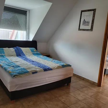 Mit Pool, Spielplatz Wlan Am Balatonufer, Direkt Am Apartment *